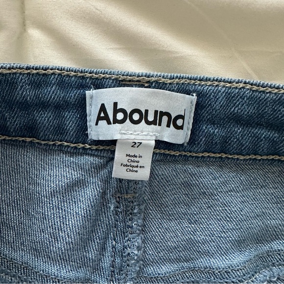 Abound Blue Jean Shorts Distressed Frayed Hem - Picture 4 of 9